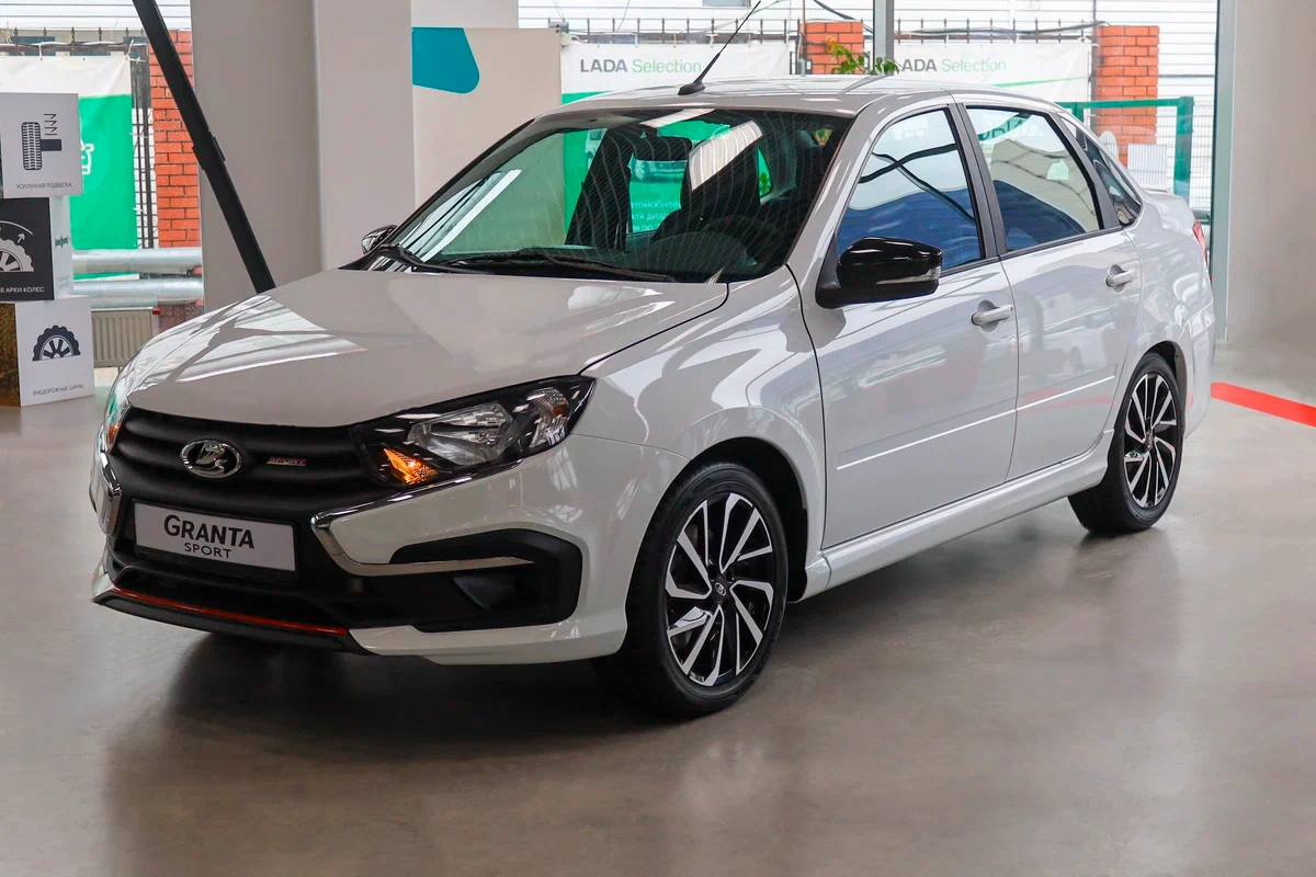 Lada Granta Sport Седан купить по цене от 913 000 рублей